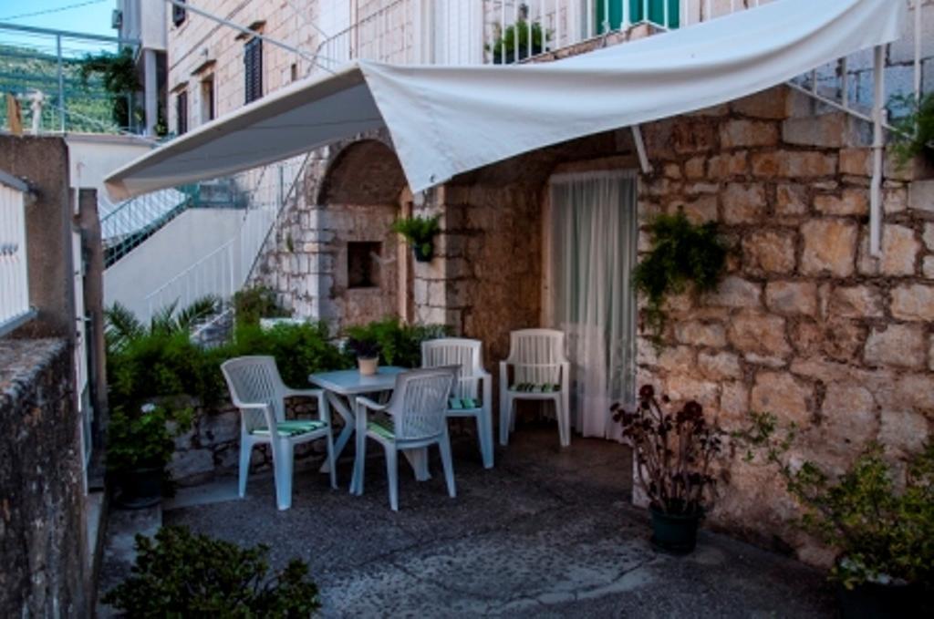 Marina Rooms Komiža Kamer foto